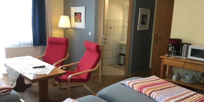 Monteur-Zimmer - Freigericht (Main-Kinzig-Kreis) - https://www.deutschland-monteurzimmer.de/uploads/6144/Pension-Taunusblick-Ferienwohnung-und-Apartment-Monika-Essinger-Klein-61191-Rosbach-Hoehe-foto-59cb7131ef4f0.jpg - Pension Taunusblick Ferienwohnung und Apartment in 61191 Rosbach vor der Höhe