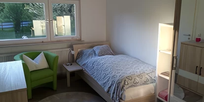 Monteur-Zimmer - Freigericht (Main-Kinzig-Kreis) - https://www.deutschland-monteurzimmer.de/uploads/3696/Monteurzimmer-Hof-Westerfeld-Gubitz-Helmut-u-Birgit-61352-Bad-Homburg-Hoehe-foto-5911b8fac91e5.jpg - Hof Westerfeld in 61352 Bad Homburg vor der Höhe