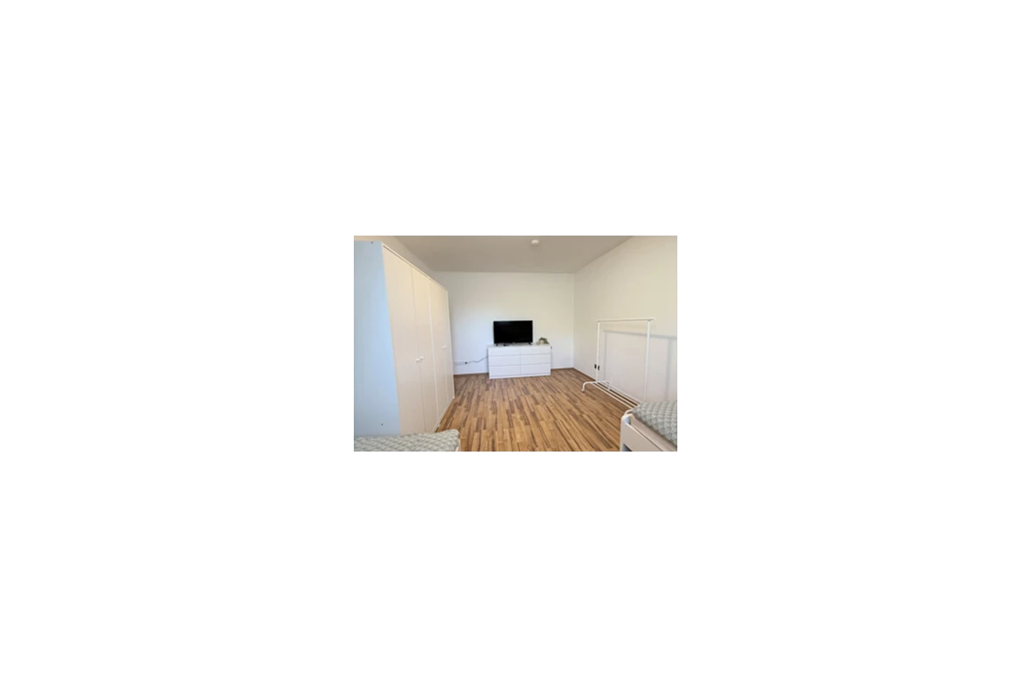 MonteurZimmer: https://mein-monteurzimmer.de/website/var/tmp/image-thumbnails/360000/369163/thumb__housing_item_preview/2180734ce069b5f8571b5ee4ae802d2a.jpeg - Hochwertige Monteurswohnungen mit 4 bis 30 Betten in zentraler Lage um Frankfurt