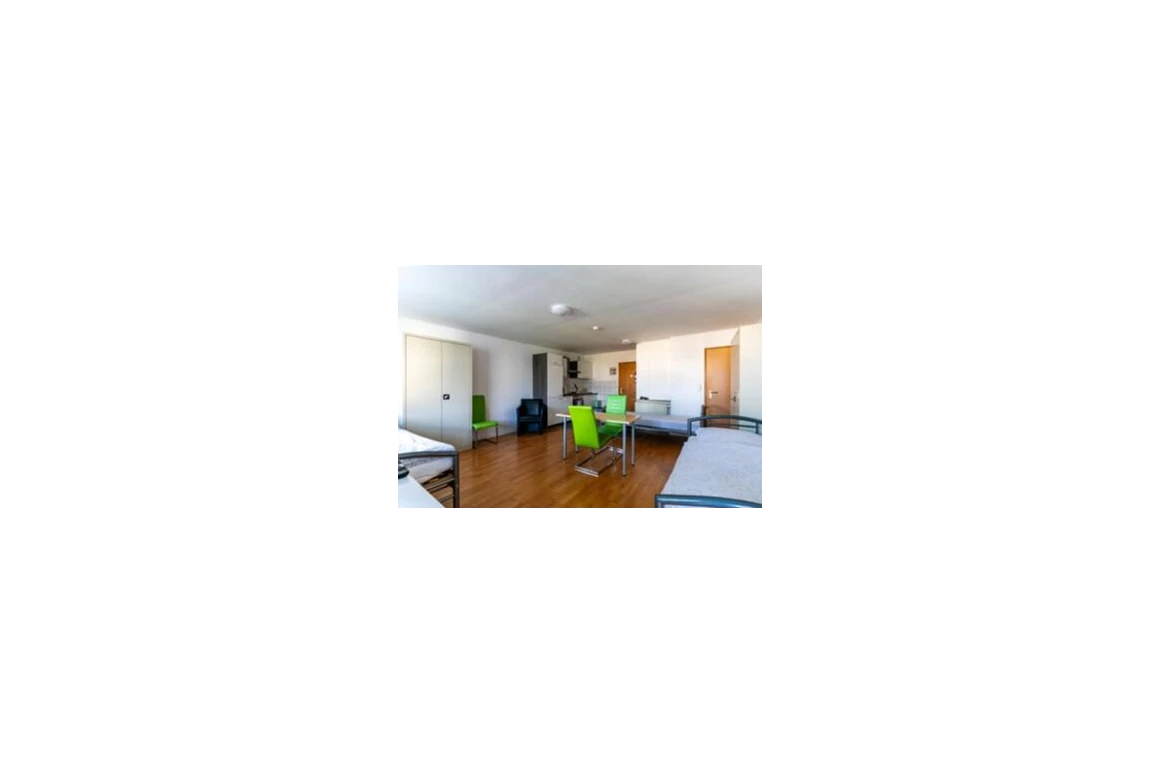 MonteurZimmer: https://mein-monteurzimmer.de/website/var/tmp/image-thumbnails/300000/304969/thumb__housing_item_preview/bed51748410eb3e7dc29e4a24fc60c19.jpeg - Monteur-Apartment 5