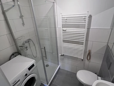MonteurZimmer: https://www.deutschland-monteurzimmer.de/uploads/19065/1735248704676dcb408b5a4.jpeg - Monteurunterkunft Gajda in 63150  Heusenstamm