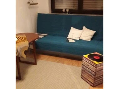 MonteurZimmer: Möbliertes Zimmer in Doppelhaus