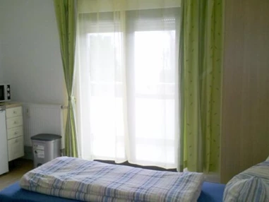 MonteurZimmer: https://www.deutschland-monteurzimmer.de/uploads/8647/langen-4.jpg - Privatvermietung Kalveram in 63225 Langen