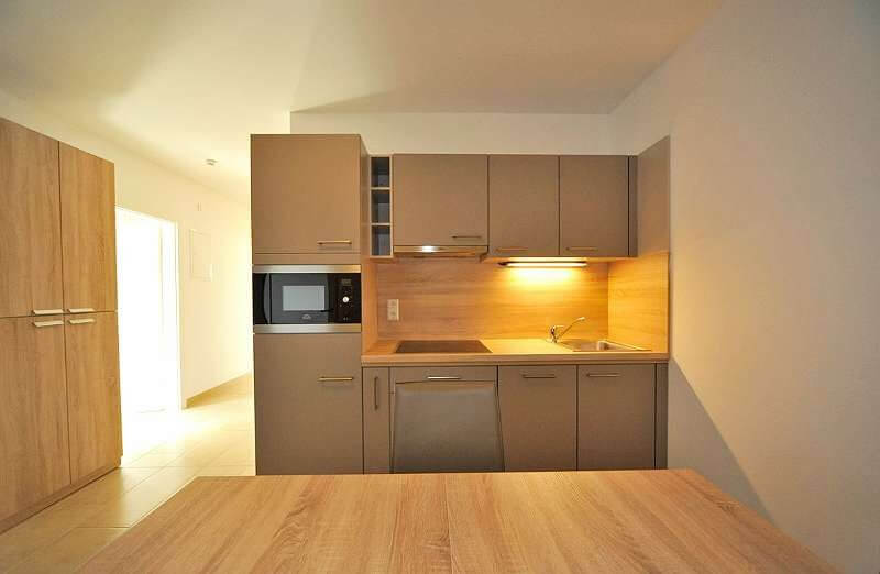 Monteur-Zimmer - Ledenitzen - 90+ Monteurzimmer in Klagenfurt, Einzelbetten, Parkplätze, WIFI, Küchen