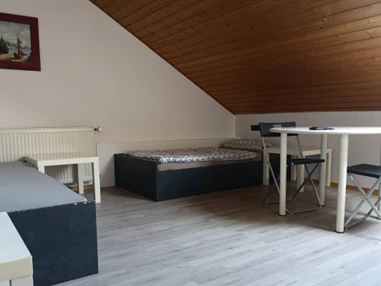 MonteurZimmer: http://www.monteur-privatzimmer.de/img/privatzimmer/single-room-2.jpg - Monteurzimmer- Pension- Hanau