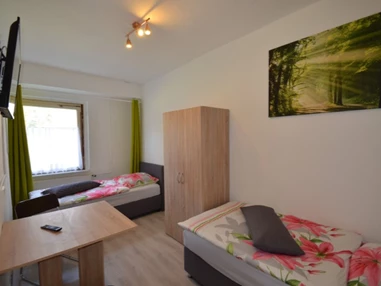 MonteurZimmer: https://images.monteurzimmer.de/bf9fd8440c/xl/7035491d-ac1f-40a3-8fcc-a0fd2e1cb457.jpg - Hanau, Offenbach am Main, Frankfurt, Aschaffenburg…