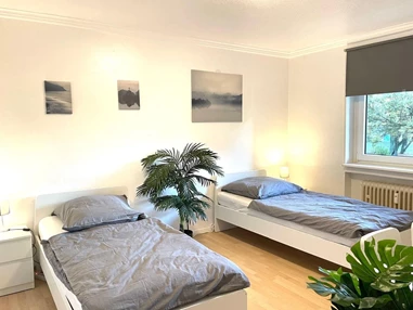MonteurZimmer: https://images.monteurzimmer.de/d4dea50ead/xl/a8ef14e4-ff05-4ea8-9804-0d61384d7fac.jpg - Monteurwohnung in Hanau - Direkt an der Autobahn mit Parken