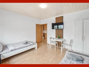 MonteurZimmer: https://images.monteurzimmer.de/08b8461619/xl/6d5e192f-1ce5-4901-a737-cc4a061b6898.jpg - GÜNSTIGE Monteur Wohnungen Hanau WiFi, Smart TV, Parken