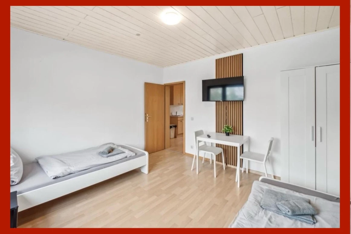 MonteurZimmer: https://images.monteurzimmer.de/08b8461619/xl/6d5e192f-1ce5-4901-a737-cc4a061b6898.jpg - GÜNSTIGE Monteur Wohnungen Hanau WiFi, Smart TV, Parken