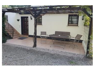 MonteurZimmer: https://mein-monteurzimmer.de/website/var/tmp/image-thumbnails/150000/157299/thumb__housing_item_preview/a2f8f20ca5c110bc9f27fcf61c24a4a7.jpeg - Monteurs Herberge am Waldrand