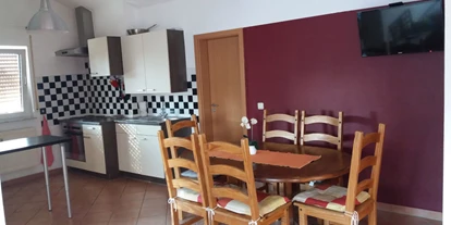 Monteur-Zimmer - Preis pro Nacht - https://www.deutschland-monteurzimmer.de/uploads/12222/monteurunterkunft-naeher-frankfurt-hanau-sima-63543-neuberg-15904926655eccfdf9d6a63.jpg - Monteurunterkunft näher Frankfurt, Hanau in 63543 Neuberg