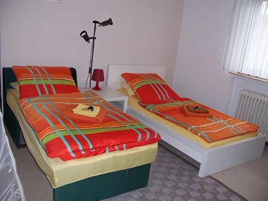 MonteurZimmer: https://www.deutschland-monteurzimmer.de/uploads/1836/Monteurunterkunft-Schneider-Petra-Schneider-63571-Gelnhausen-foto-558d45e387303.JPG - Monteurunterkunft Schneider in 63571 Gelnhausen
