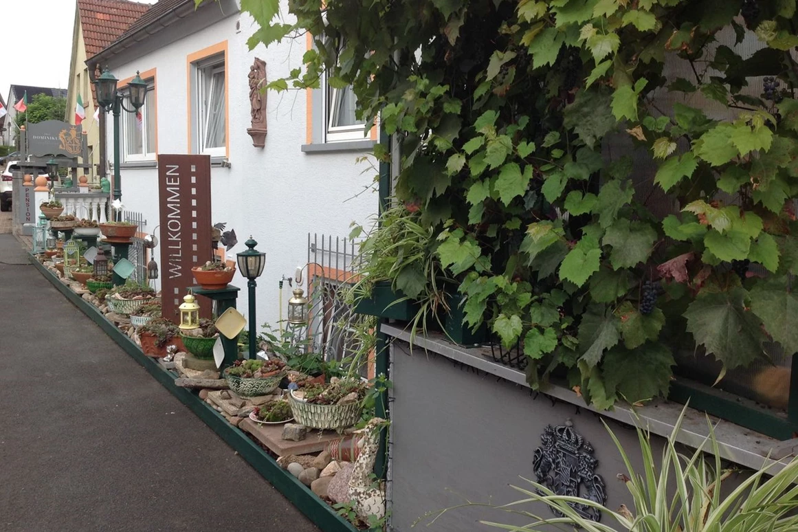 MonteurZimmer: Landpension Villa Dominikus