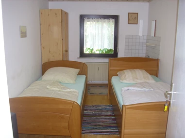 MonteurZimmer: https://www.deutschland-monteurzimmer.de/uploads/2452/1729783208671a65a8e40b6.JPG - Monteurzimmer in 63796 Kahl