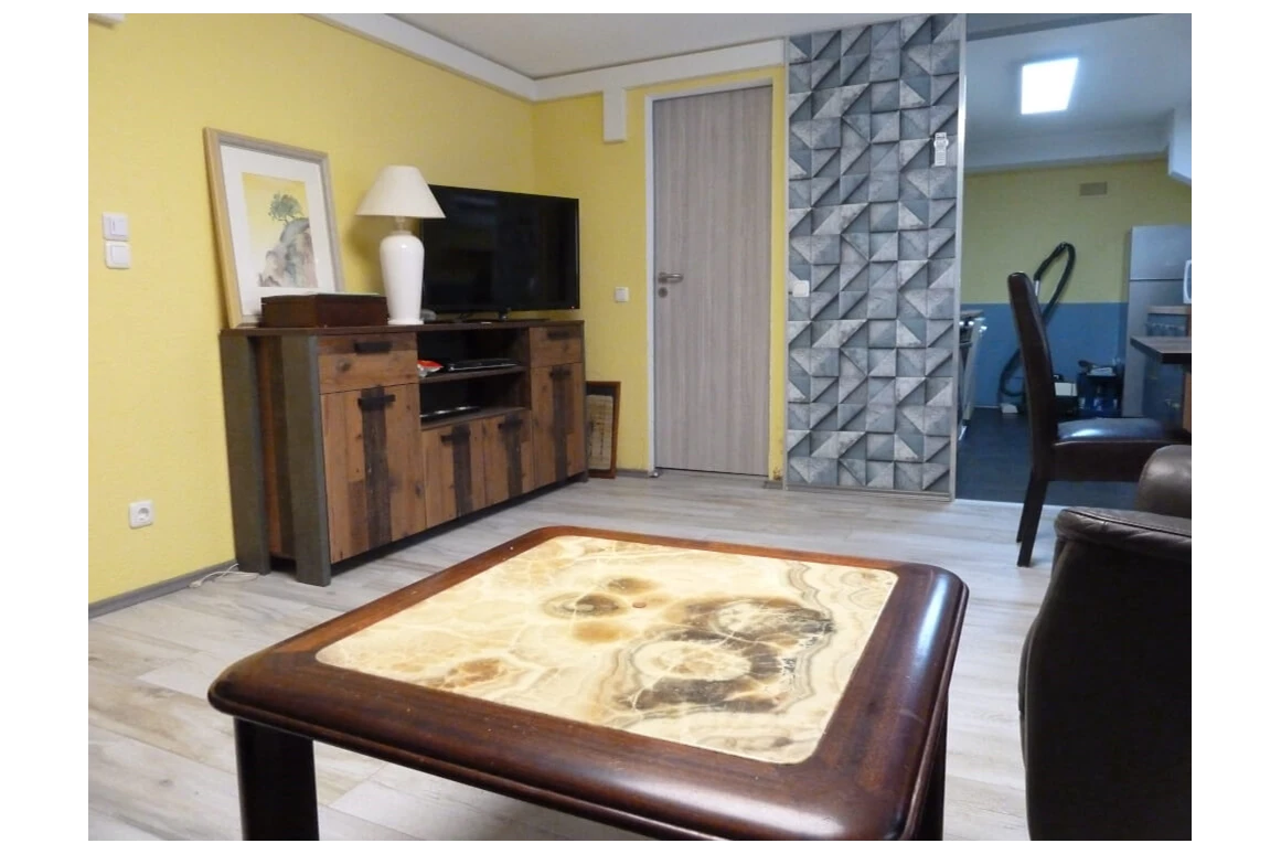 MonteurZimmer: https://www.deutschland-monteurzimmer.de/uploads/1082/monteurwohnung-wochnik-martina-wochnik-64546-moerfelden-walldorf-1648811288-6246dd180cf53.JPG - Monteurwohnung Wochnik in 64546 Mörfelden-Walldorf