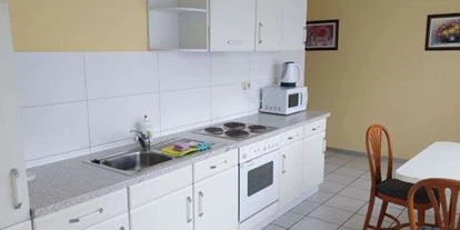 Monteur-Zimmer - Maintal - Küche -  Pension Bella