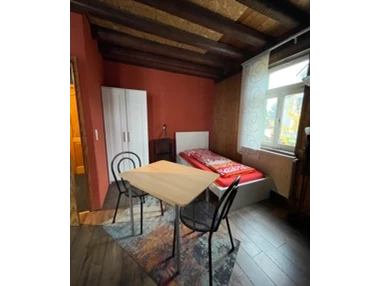 MonteurZimmer: App Ost -  Pension Bella