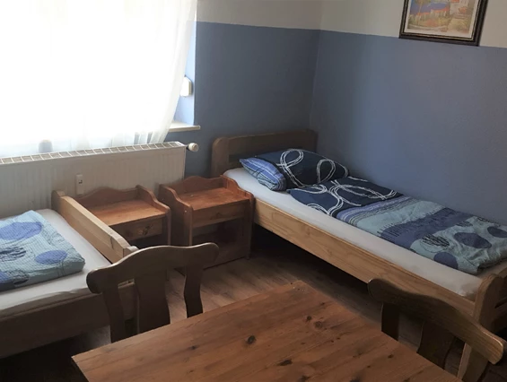 MonteurZimmer: Zimmer Etage 2 Ludwigstr., Walldorf -  Pension Bella