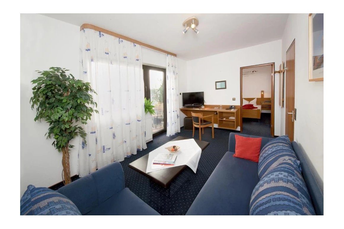 MonteurZimmer: https://q-xx.bstatic.com/xdata/images/hotel/max1024x768/73977154.jpg?k=806520fac431dc2e9ac18cfb911b775bb304f258be90cf2274ddf93d0b9040fe&o=&s=1024x - City Hotel Hanau