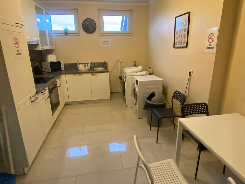 MonteurZimmer: Monteurzimmer Wels RoomCenter