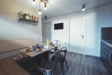 Monteur-Zimmer - Pforzheim - Hotel Das Schlafwerk Stuttgart-Nord/volldigital/ Kontaktlos /keine Rezeption