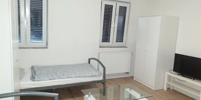 Monteur-Zimmer - Baden-Württemberg - Monteurzimmer C&C Pension in 71106 Magstadt