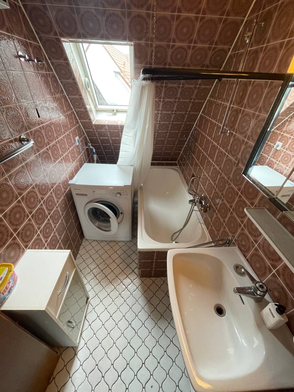 Monteur-Zimmer - Baden-Württemberg - Monteurzimmer in Leonberg Höfingen in 71229 Leonberg