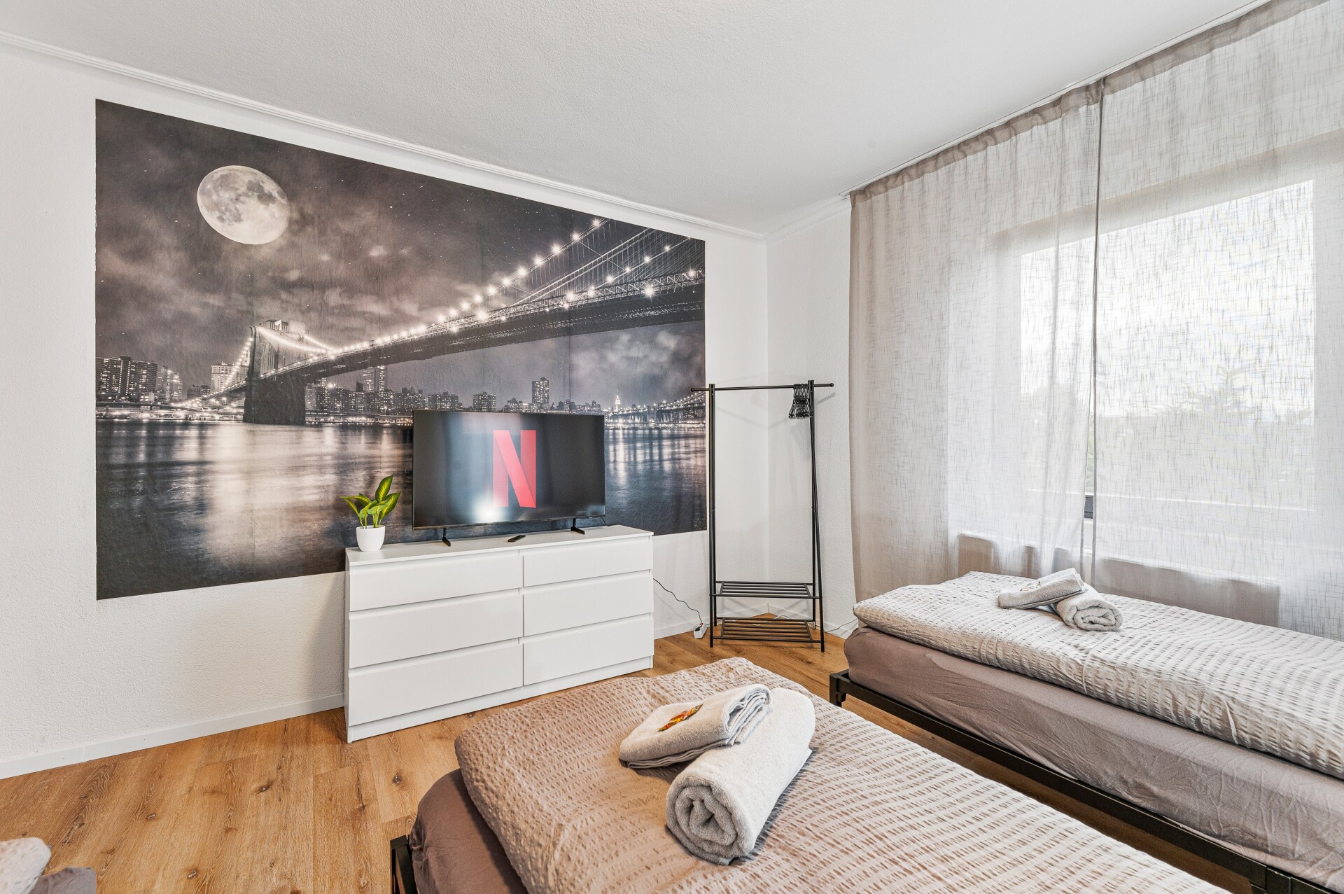 Monteur-Zimmer - Baden-Württemberg - Apartments für Monteure bis 22 Mann Leonberg Ditzingen Ludwigsburg in 71254 Ditzingen