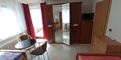 Monteur-Zimmer - Baden-Württemberg - Doppelzimmer / Einzelzimmer / ganze Wohnung in 71297 Mönsheim