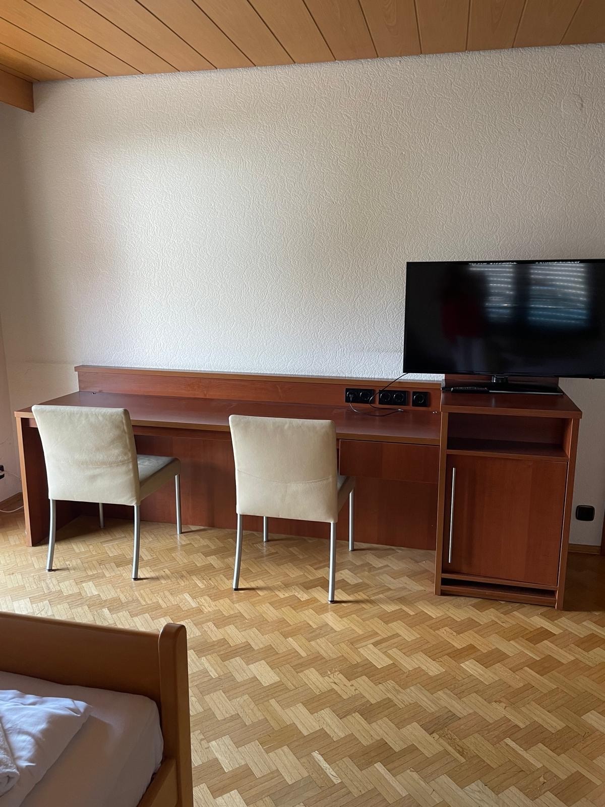 Monteur-Zimmer - Baden-Württemberg - Zimmervermietung Lamesic GbR Waiblingen - Hohenacker in 71336 Waiblingen