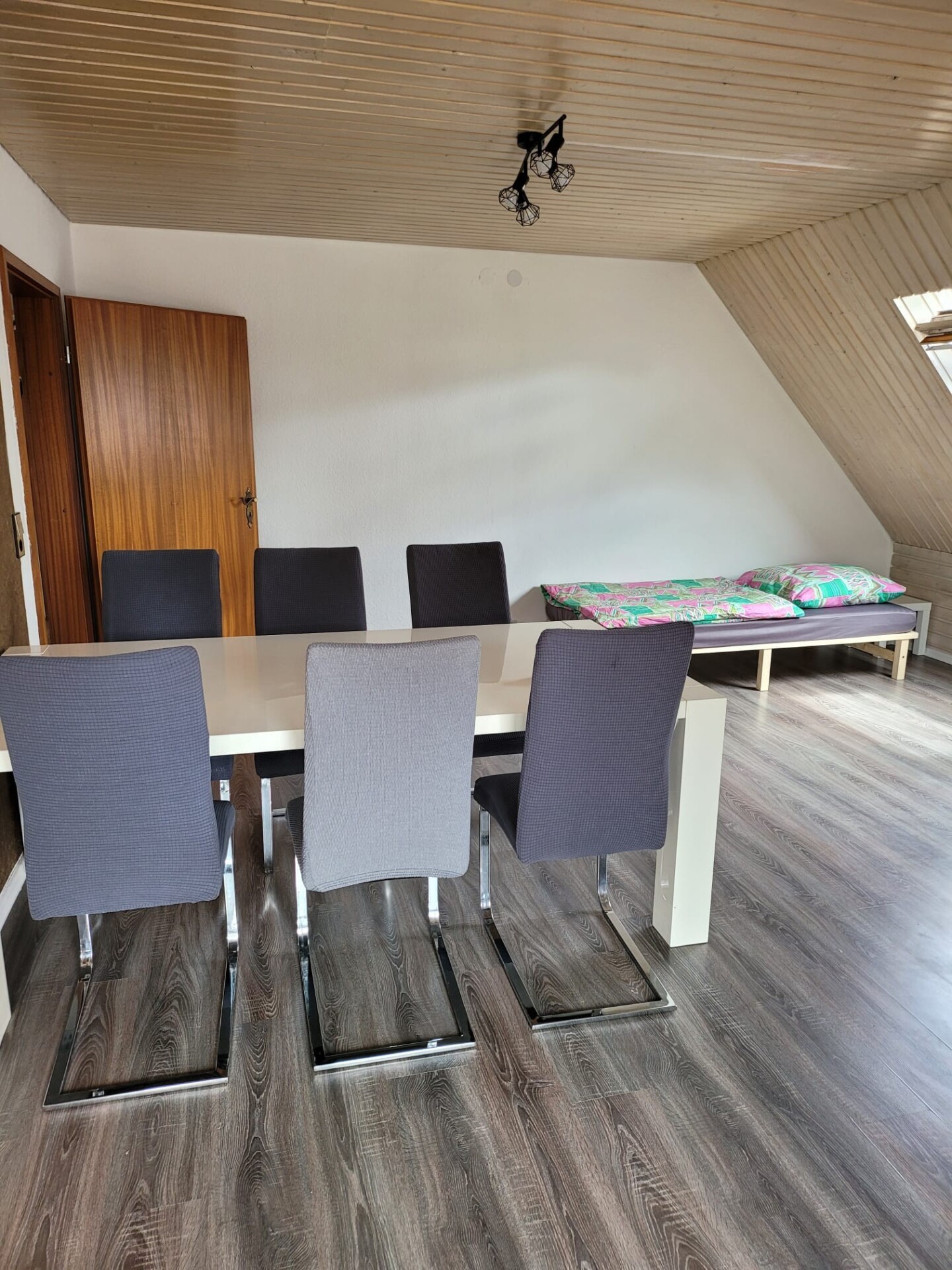 Monteur-Zimmer - Baden-Württemberg - Monteurzimmer Waiblingen in 71336 Waiblingen