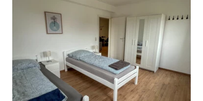 Monteur-Zimmer - Baden-Württemberg - TOP MONTEURWOHNUNG FÜR 1-9 PERS. IN WEINSTADT, 4 SCHLAFZIMMER, GETRENNTE BETTEN