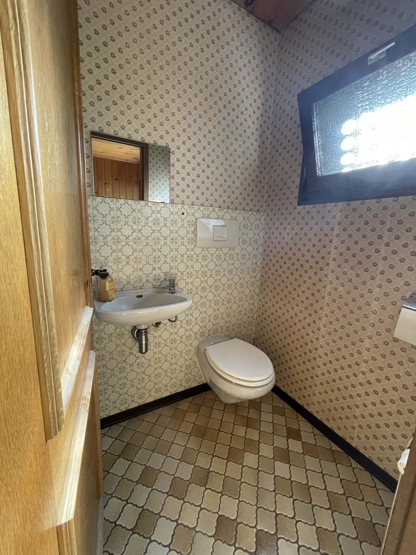 Monteur-Zimmer - Baden-Württemberg - Zimmervermieung Lamesic GbR Leutenbach - Weiler zum Stein in 71397 Leutenbach