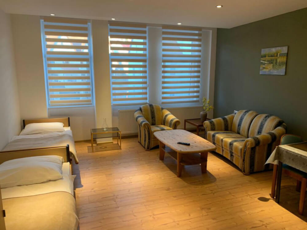 Monteur-Zimmer - Baden-Württemberg - AKS Apartements: Wohnung-Monteurunterkunft-Pension-Wohnen auf Zeit in 71522 Backnang