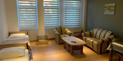 Monteur-Zimmer - Baden-Württemberg - AKS Apartements: Wohnung-Monteurunterkunft-Pension-Wohnen auf Zeit in 71522 Backnang