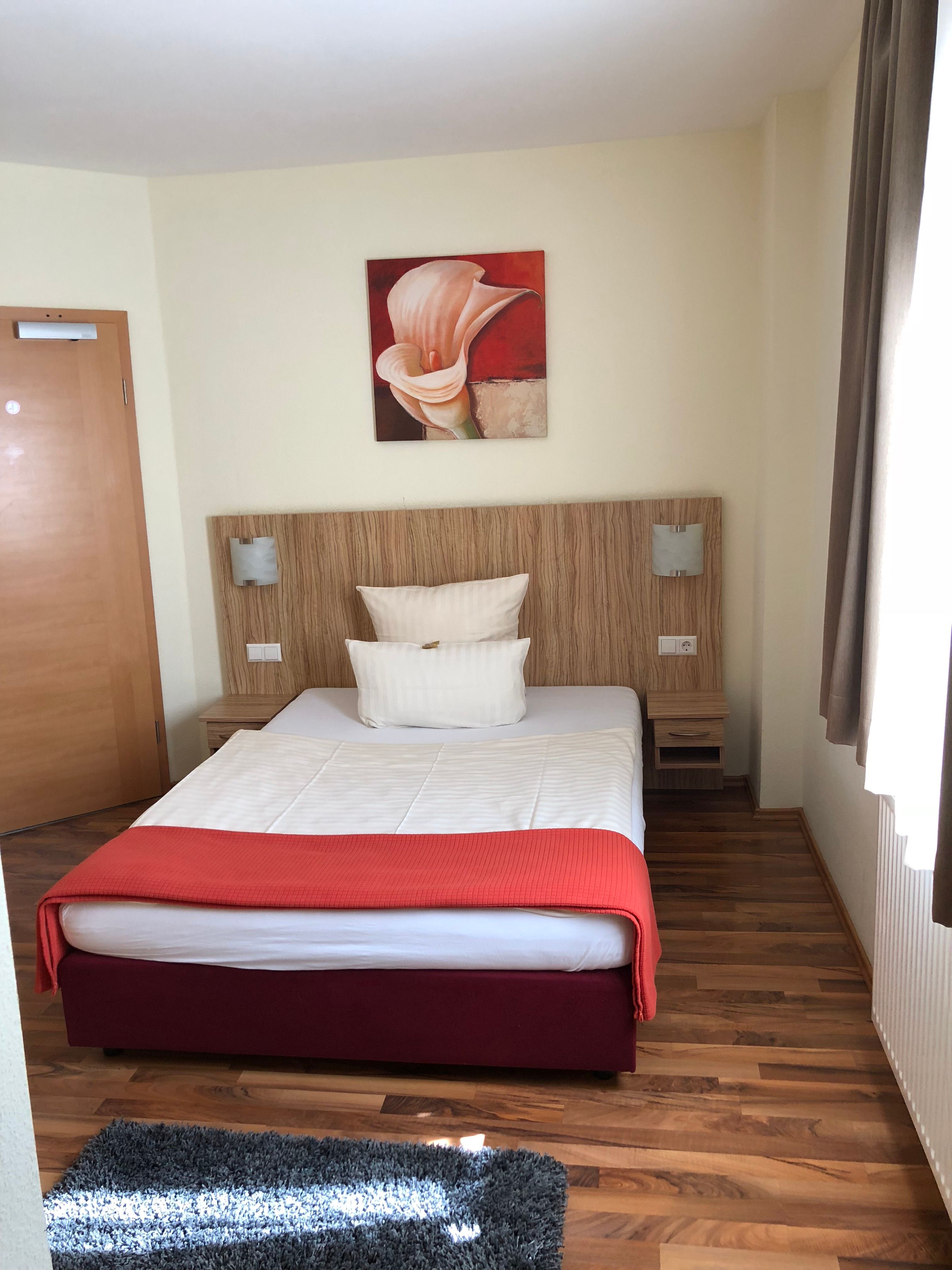 Monteur-Zimmer - Pforzheim - Hotel-Restaurant Poseidon