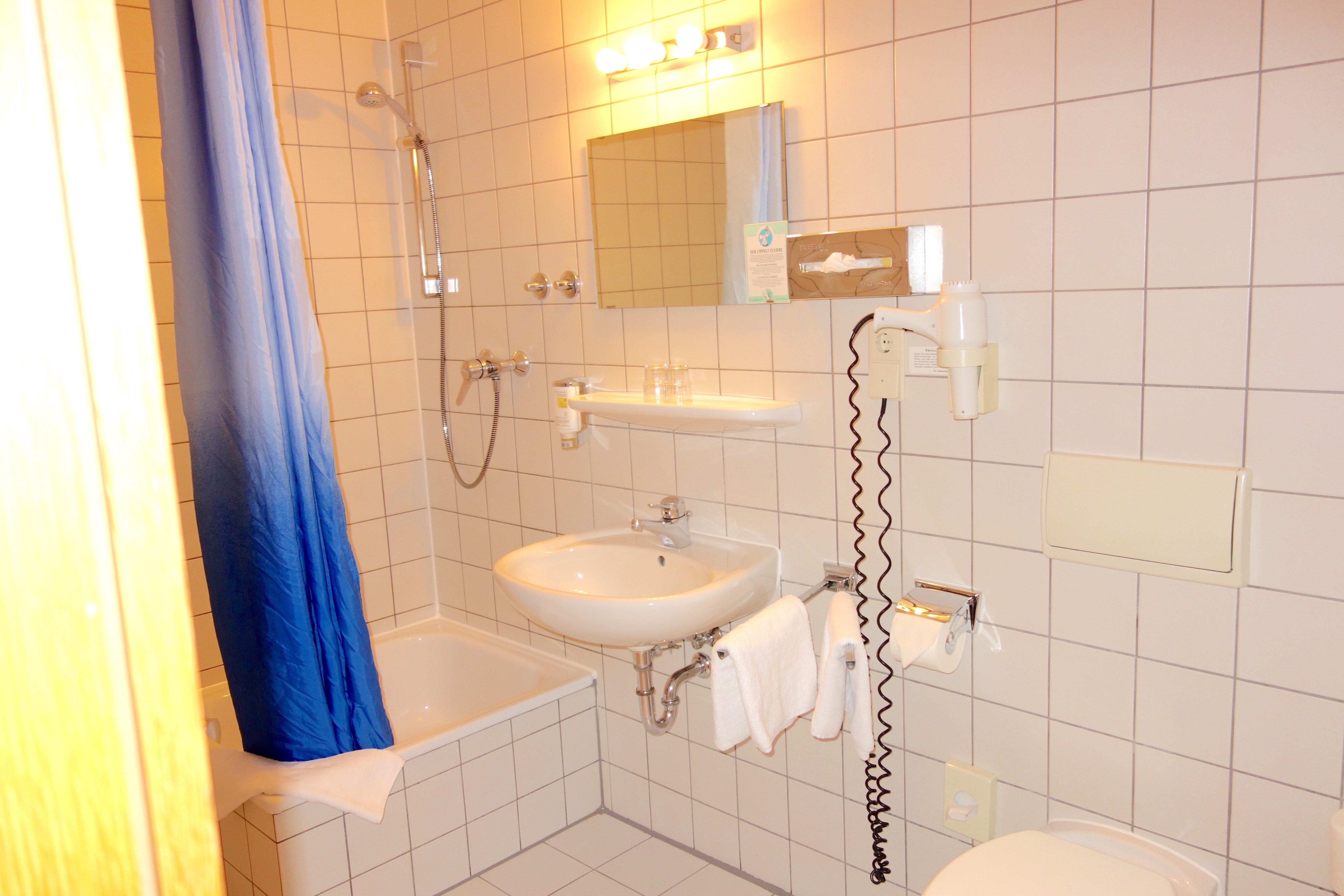 Monteur-Zimmer - Pforzheim - Komfort Hotel Ludwigsburg