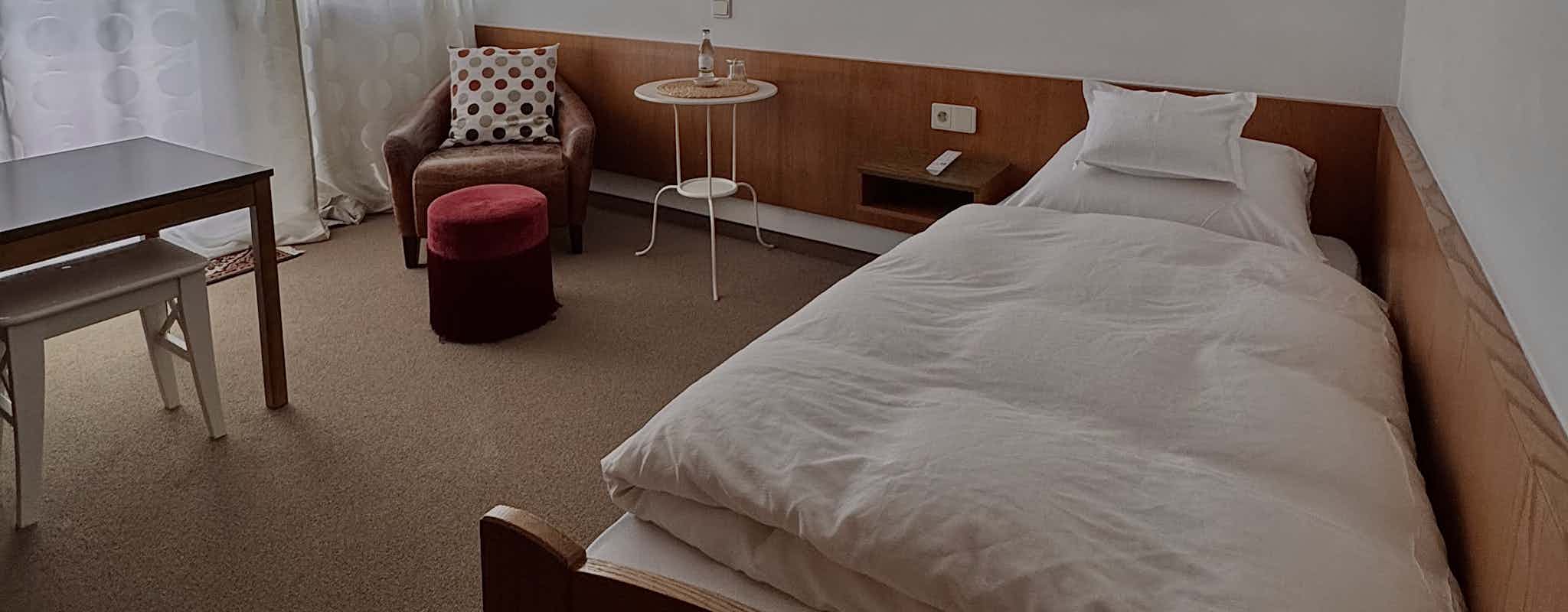 Monteur-Zimmer - Pforzheim - Hotel Milú