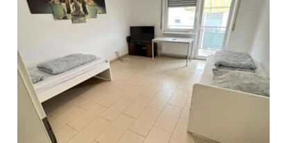 Monteur-Zimmer - Preis pro Nacht - Monteurwohnung in Vaihingen mit 4-Zimmern