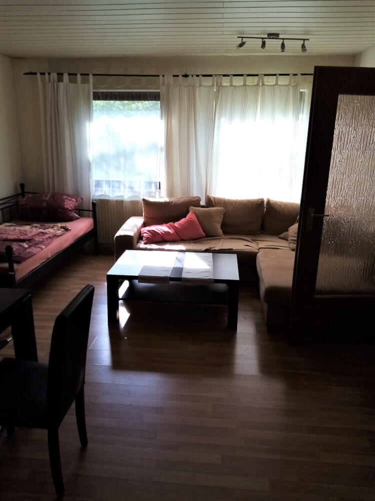 Monteur-Zimmer - Baden-Württemberg - 2 Zimmer Wohnung in 71711 Steinheim