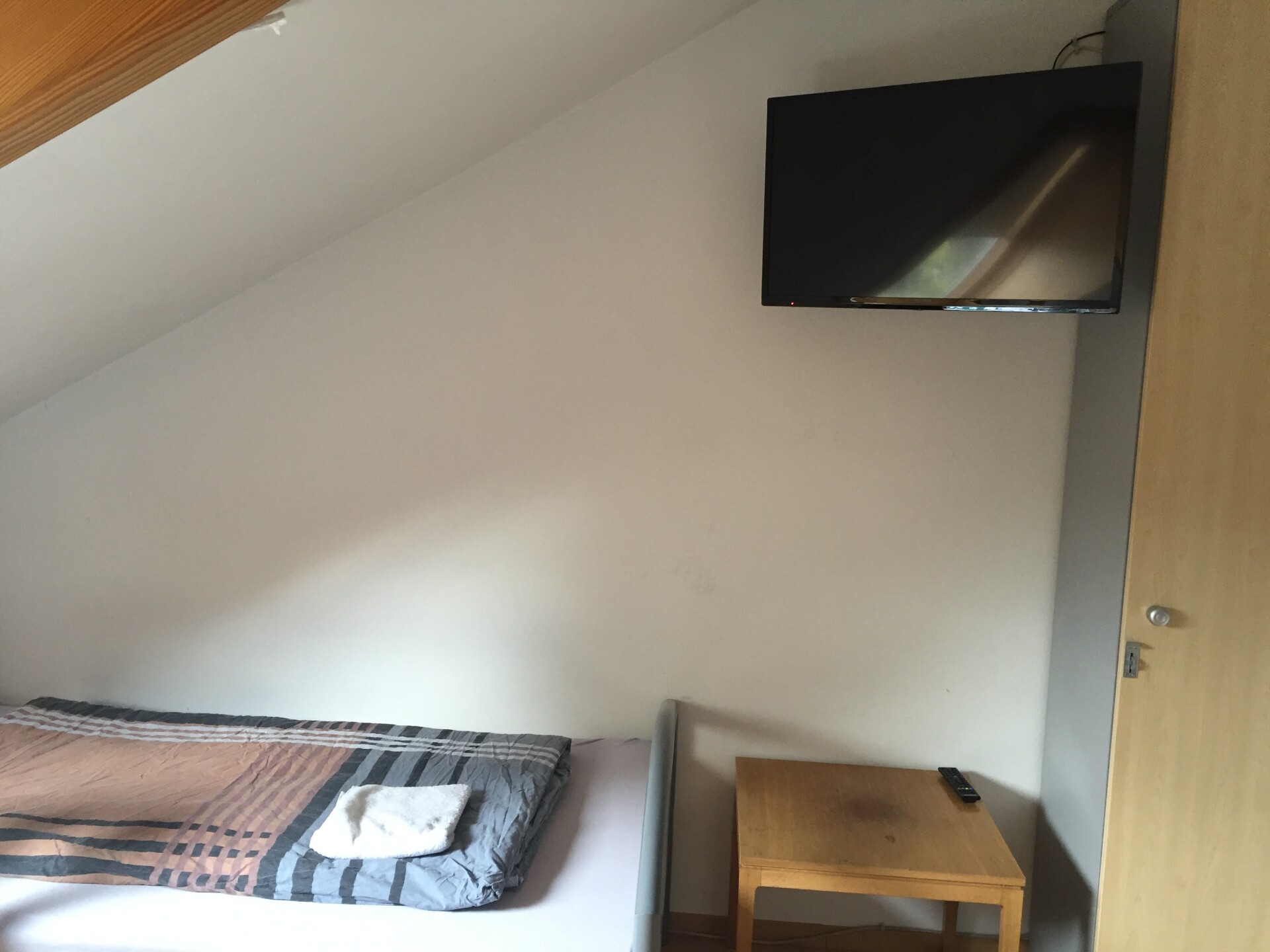 Monteur-Zimmer - Baden-Württemberg - Lodgers Kirchberg an der Murr / Backnang +49 171 3125245 in 71737 Kirchberg an der Murr