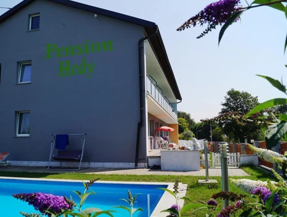 MonteurZimmer: Pension Hedy