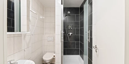 Monteur-Zimmer - Baden-Württemberg - Monteurzimmer mit Bad, WC, Küche, Internet in 73765 Neuhausen auf den Fildern