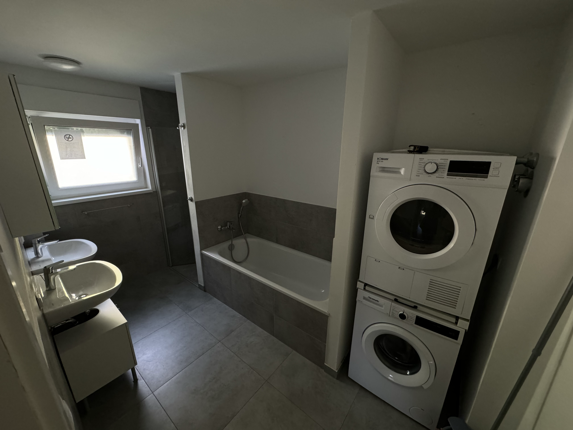 Monteur-Zimmer - Baden-Württemberg - Monteurwohnungen in Heilbronn für jeweils 1-8 Personen WLAN/Parking in 74072 Heilbronn