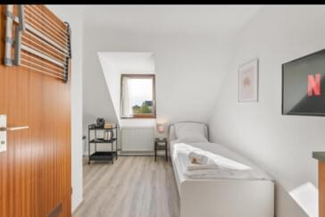 Monteur-Zimmer - Baden-Württemberg - kostengünstige Wohnungen für Monteure in Heilbronn Zentrum, Küche, Badezimmer, Smart TV und WiFi