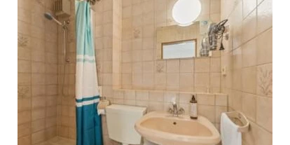 Monteur-Zimmer - Baden-Württemberg - kostengünstige Wohnungen für Monteure in Heilbronn Zentrum, Küche, Badezimmer, Smart TV und WiFi