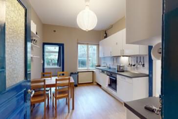 Monteur-Zimmer - Baden-Württemberg - 5 Zimmer Wohnung Heilbronn Zentrum - Küche Smart TV Wlan Parkplatz ***schöner Garten