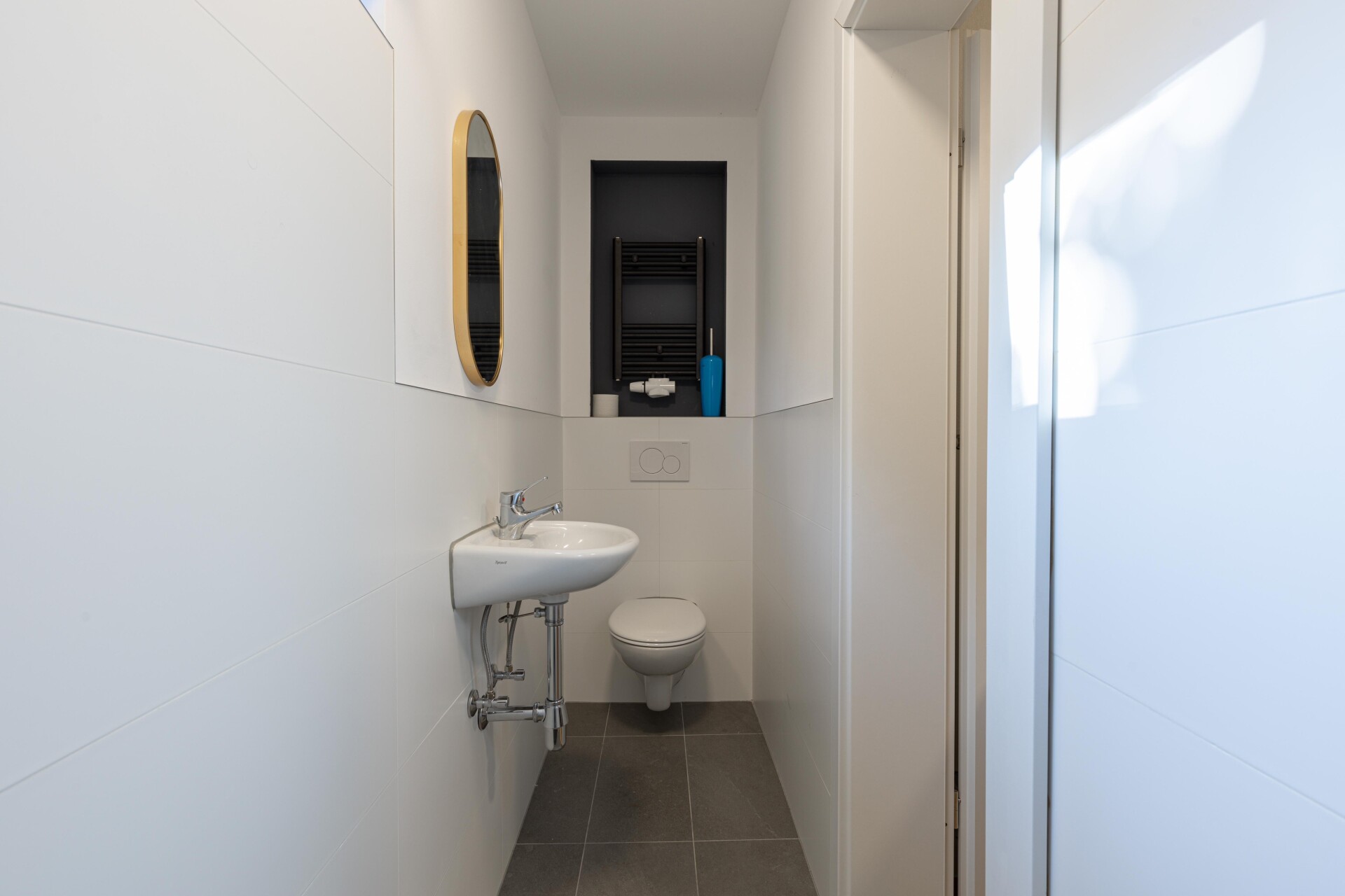 Monteur-Zimmer - Baden-Württemberg - KERNSANIERTES MFH (7 WOHNUNGEN) in 74081 Heilbronn