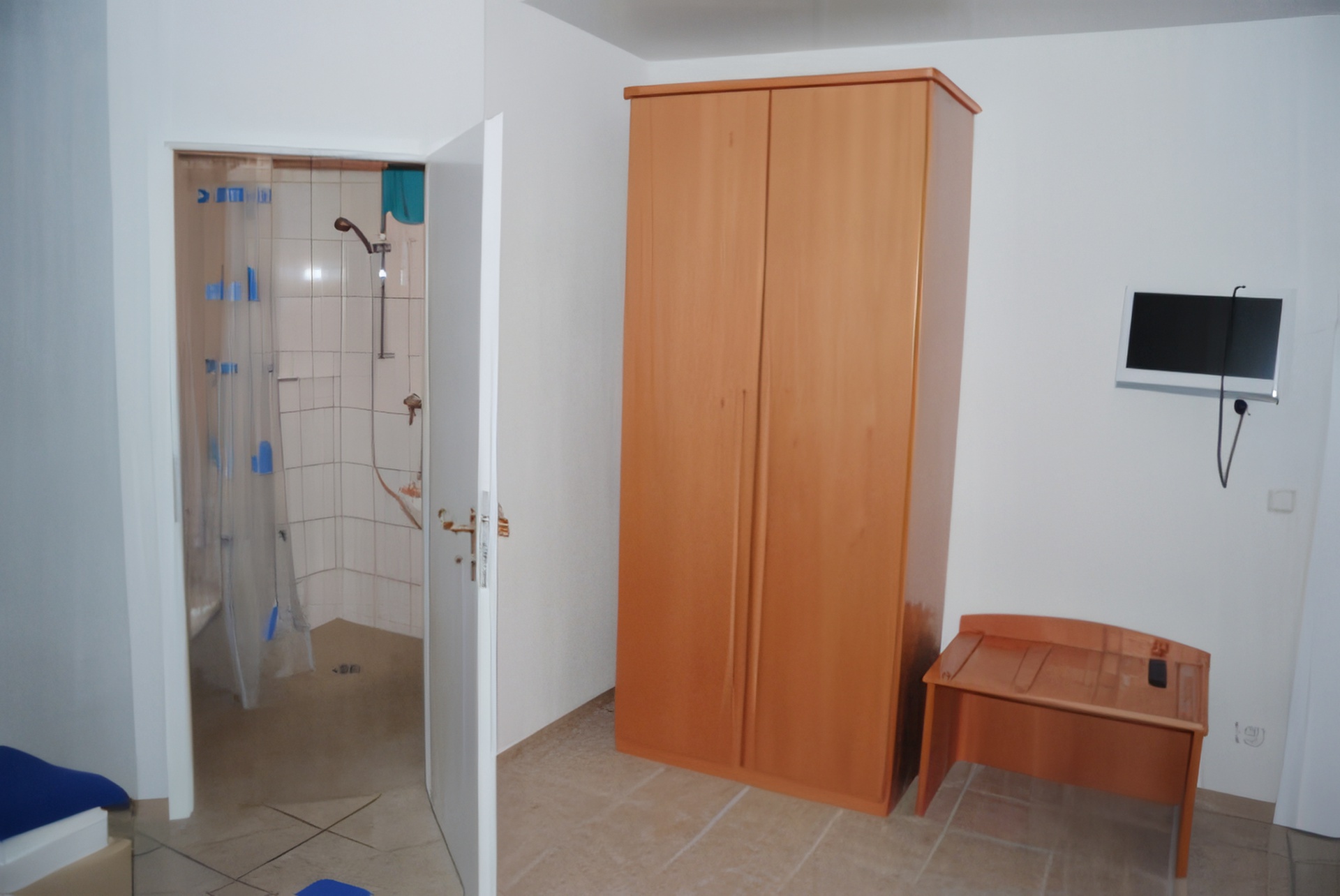 Monteur-Zimmer - Baden-Württemberg - Ferienwohnung Schäfer in 74182 Obersulm