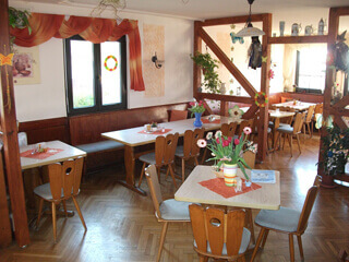 Monteur-Zimmer - Baden-Württemberg - Gästehaus Traube Reisach in 74245 Löwenstein-Reisach